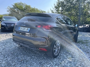 Citro n ds4 ,1.5 diesel, Automat  - imagine 6