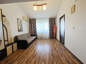 Apartament 2 camere mansarda cu scara interioara CT Ac mobilat si utilat