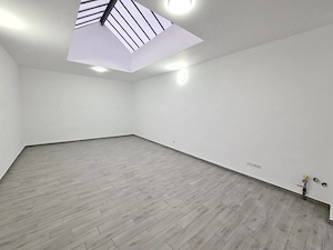 Spatiu comercial in Campina--34 mp--370e - imagine 3