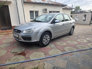 Ford Focus.2007.Berlina -16 benzina  110Cp Euro 4. Provenienta RO.Km 156000.Pret 1850Euro - imagine 2