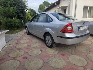 Ford Focus.2007.Berlina -16 benzina  110Cp Euro 4. Provenienta RO.Km 156000.Pret 1850Euro - imagine 3