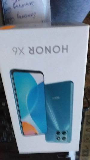 vand Telefoane  functionale si vechi si mai noi preturi intre 30 lei si 500 lei