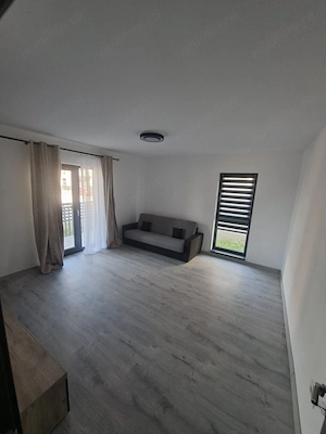 Apartament 2 Camere plus Gradina 50 mp Cristian - imagine 2