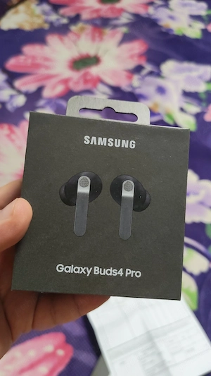 căști Galaxy buds4 pro 