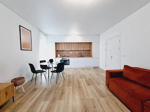 Apartament 2 camere BLOC NOU CT cu inc. in pard. Ac mobilat si utilat - imagine 2