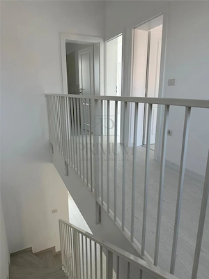 MOSNITA -ZONA EXCELENTA - 4 CAMERE -DUPLEX - imagine 3