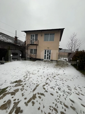 Proprietate cu potențial comercial și investițional în centrul localității Cazac