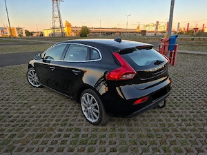 Volvo V40 1.6D Deosebit - imagine 3