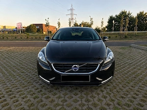 Volvo V40 1.6D Deosebit - imagine 5