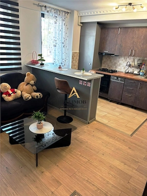 Apartament 3 camere in Ploiesti, zona Republicii, Caraiman - imagine 2