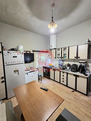 Casa 3 Camere, Teren 230 mp, Zona Excelenta in Medeea - imagine 5