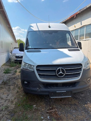 Mercedes Sprinter - imagine 4