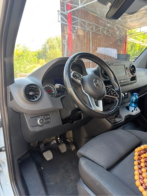 Mercedes Sprinter - imagine 5