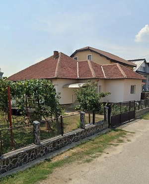 Vând casa în municipiul Tg-Jiu,  situată pe bulevardul Ecaterina Teodoroiu.  - imagine 2