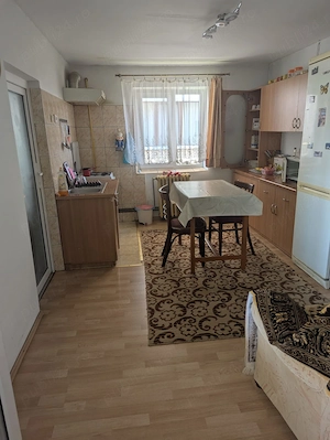 Vând casa în municipiul Tg-Jiu,  situată pe bulevardul Ecaterina Teodoroiu.  - imagine 8