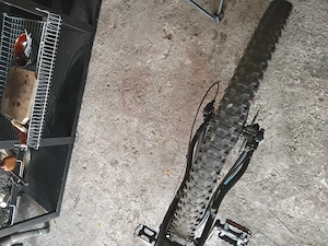 Vind bicicleta Maverick.aproape noua puțin folosita