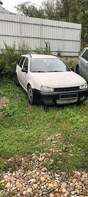 Se dezmembrează 