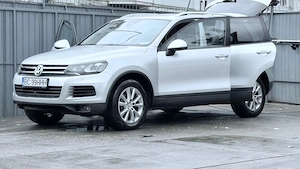Vând Touareg, an 2013 