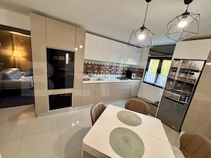 Apartament 3 camere, 100 mp, zona Sărari  - imagine 5