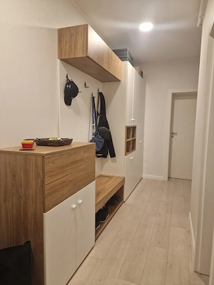 Proprietar! Vand apartament 2 camere - 60mp, 2 locuri de parcare - imagine 5
