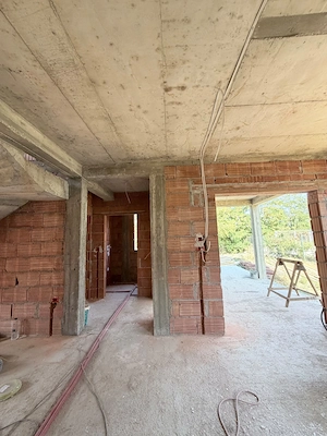 CASA INDIVIDUALA- ZONA SAGULUI - imagine 9