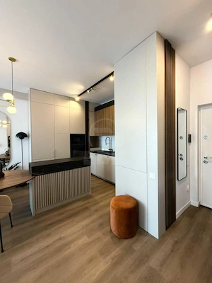 Apartament 2 camere,zona Eroilor - imagine 7