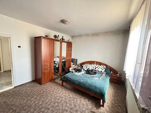 De-Vanzare-Case-16-Camere-400mp-Utili-1100mp-Teren-Sacele-Brasov - imagine 9