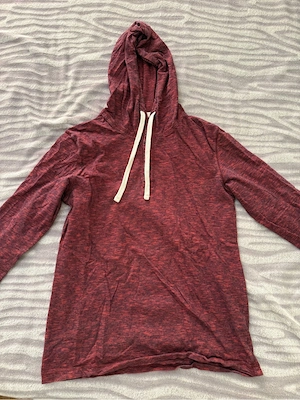 Bluza lunga cu glugă