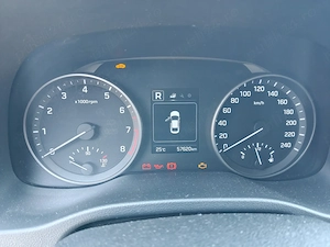 Vând Hyundai Elantra  - imagine 2