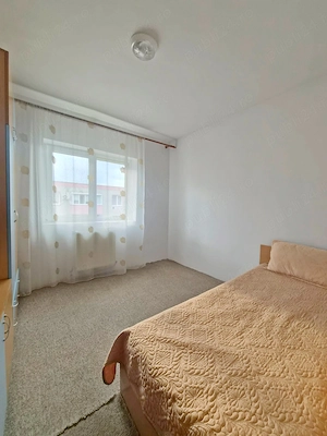 apartament 3 camere Campia Turzii - imagine 5