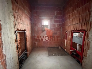 Duplex Individual | 4 camere | Toate utilitatile | Asfalt | Carport | - imagine 10