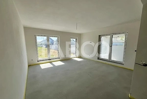 Casa individuala 4 camere teren liber 500 mp zona Piata Cluj Sibiu - imagine 3