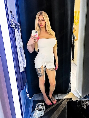 Jennifer shemale reală(nu poze dupa net ) întâlniri party și webcam pozele îmi apartin