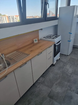 De inchiriat apartament cu 2 camere bloc nou, zona Garii, et.5, 350 Euro - imagine 4