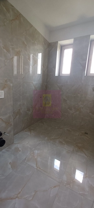 Gulia, casă nouă parter 4 camere, curte 514 mp - imagine 16