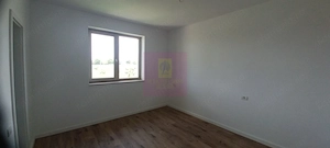 Gulia, casă nouă parter 4 camere, curte 514 mp - imagine 14