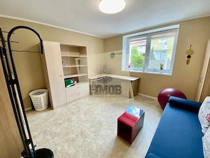 Casa cu 4 camere 3 bai 2 terase si teren 450 mp in zona Parcul Sub Arini - imagine 17