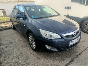Opel Astra J 2011 1,6 mpi + gpl - presiune in vas - imagine 2