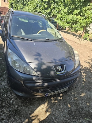 Peugeot 207 sw an 2008