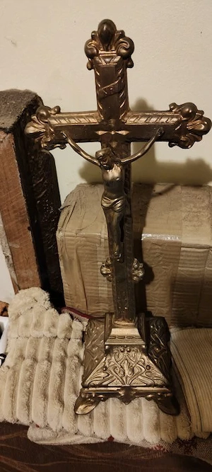 crucifix bronz