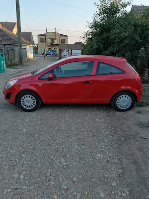 Opel CORSA D 1,2 benzina 2013 - imagine 3