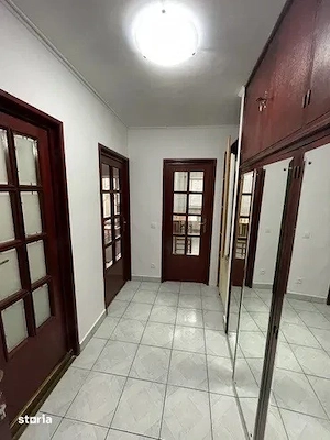 muncii chiar la metrou etaj 3 - imagine 5