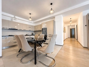Apartament de lux cu 3 camere, in Monarch Tower - imagine 2