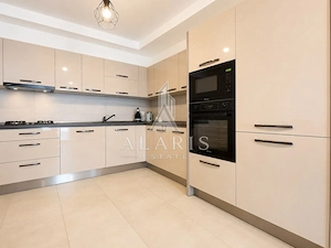Apartament de lux cu 3 camere, in Monarch Tower - imagine 3