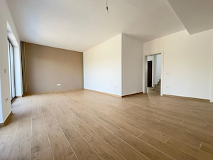 Despartit prin baie.Disponibil imediat.Toate utilitatile.La asfalt! - imagine 5