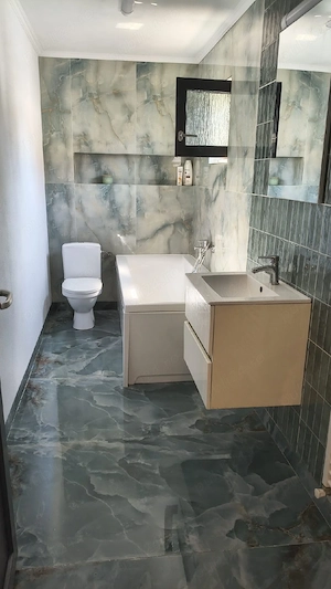 Vand casa in orasul Curtici judetul Arad - imagine 5