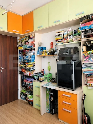 Apartament 3 camere, 75 mp, 2 balcoane - imagine 7
