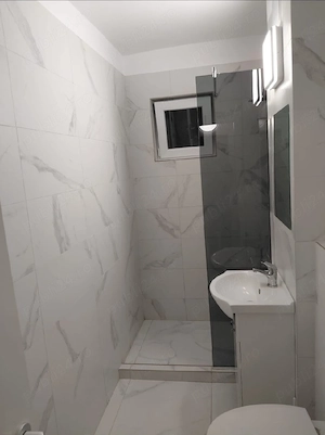 vând apartament 1 cameră  - imagine 2