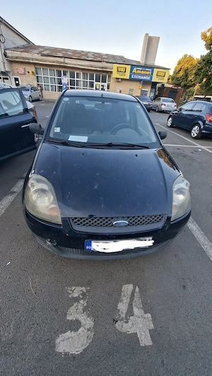 Ford Fiesta - imagine 4