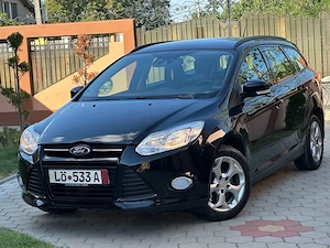Ford Focus 2011-1.6 benzina clasic aspirat-Impecabila-Euro 5
